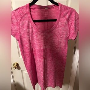 Lululemon Swiftly Tech Short Sleeve